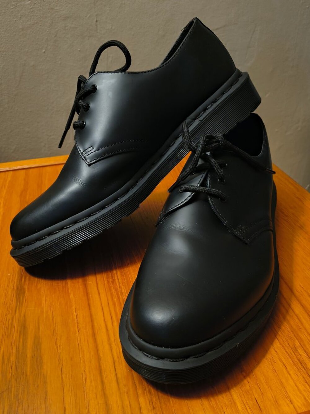 Dr Martens 1461 Mono Smooth Leather Oxford Shoes - Picture 4 of 9